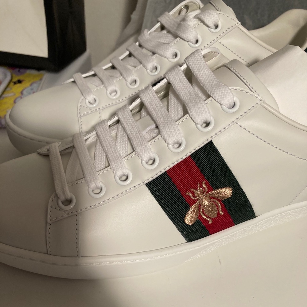 Women’s Gucci Ace Embroidered Sneakers